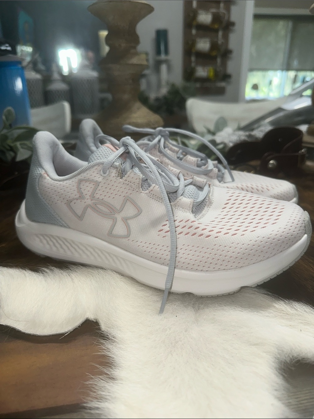 Under Armour Women's sneakers